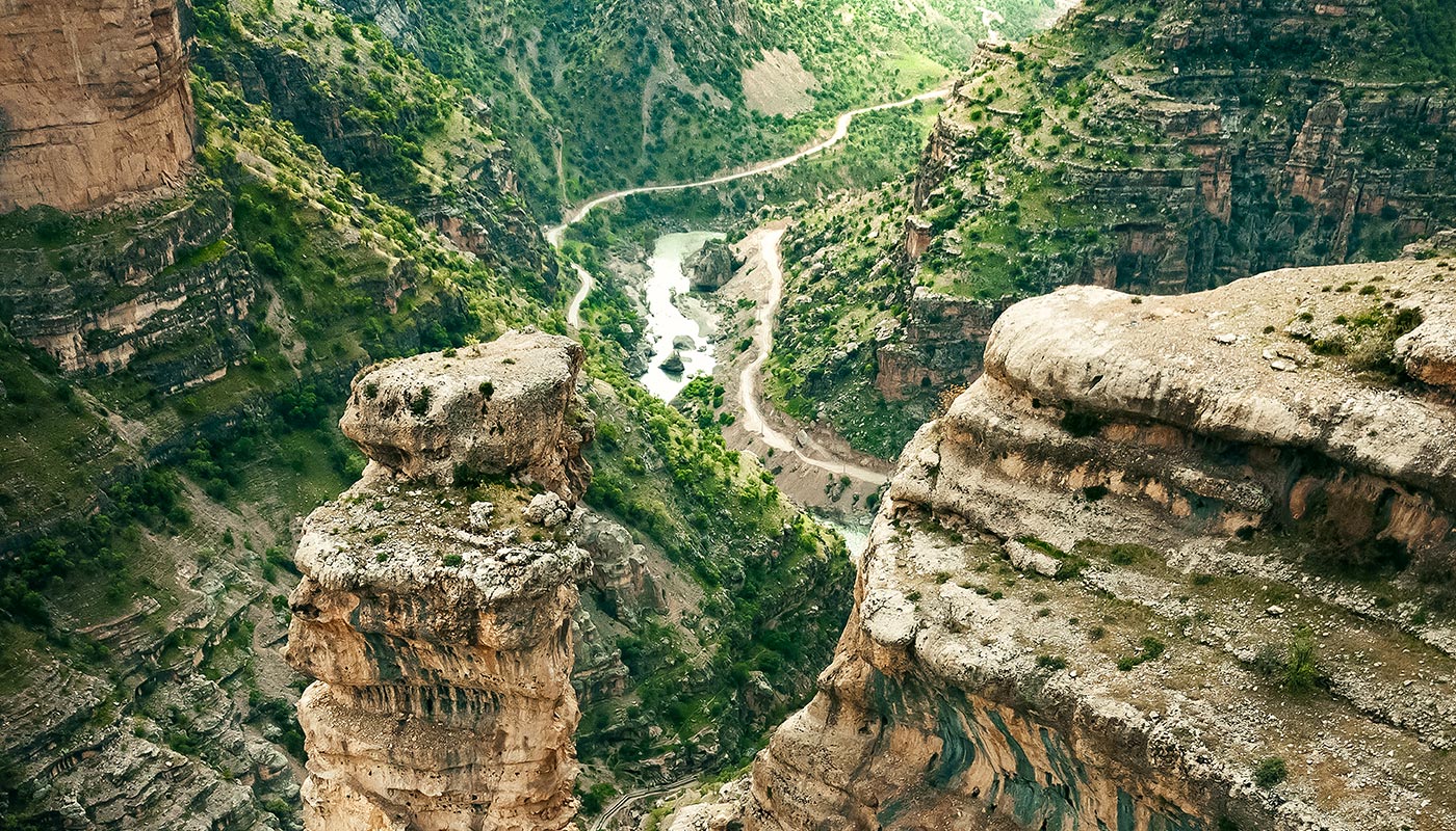بهترین زمان سفر به دره خزینه لرستان