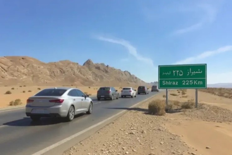 راهنمای سفر به شیراز با ماشین شخصی و مسیرهای آن